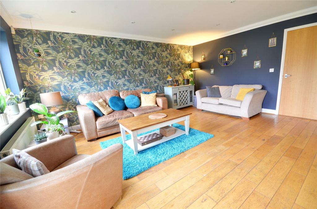 Living Room/Diner
