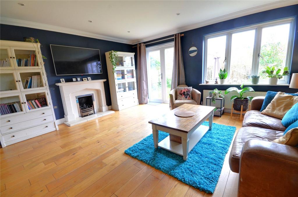 Living Room/Diner