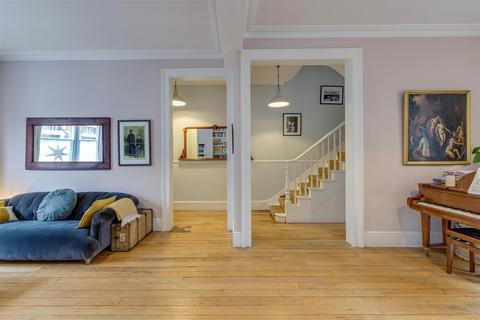 6 bedroom house for sale, Mansfield Road, Hampstead