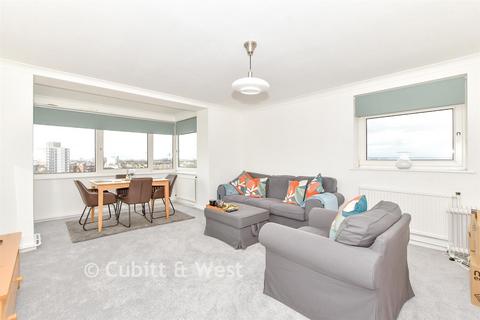 2 bedroom flat for sale, South Parade, Southsea, Hampshire