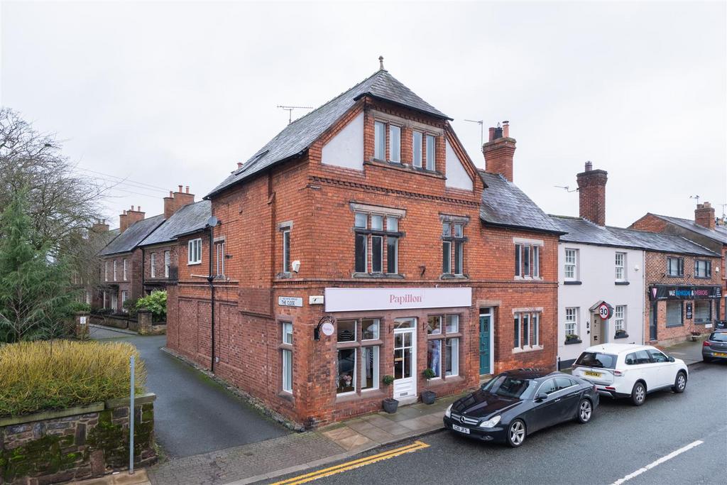 Flat 30- High Street-044.jpg