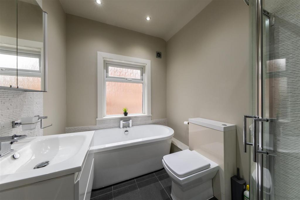 Flat 30- High Street-025.jpg