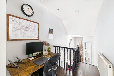 undefined, Babington Road, London, SW16