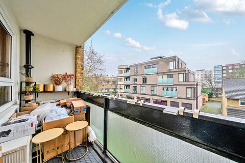 2 bedroom apartment for sale, St. Matthew's Road, London