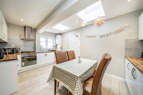 undefined, Mogden Lane, Isleworth TW7