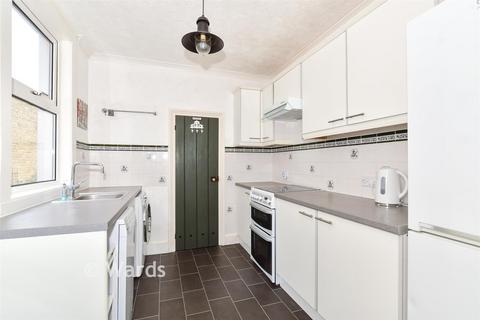 3 bedroom end of terrace house for sale, Tonbridge Road, Maidstone, Kent