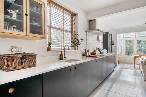 3 bedroom semi-detached house for sale, Westlecot Road, Old Town, Swindon, SN1