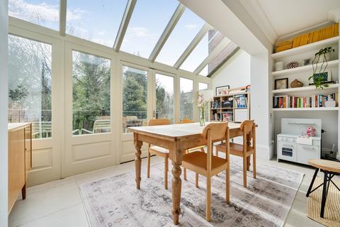 3 bedroom semi-detached house for sale, Westlecot Road, Old Town, Swindon, SN1