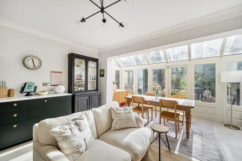 3 bedroom semi-detached house for sale, Westlecot Road, Old Town, Swindon, SN1