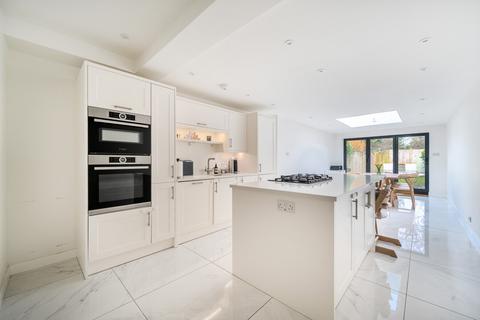 2 bedroom semi-detached house for sale, George Road, Godalming GU7