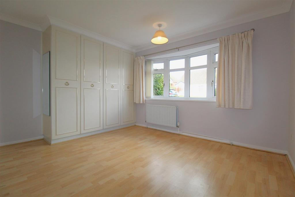 Bedroom 1.2.jpg