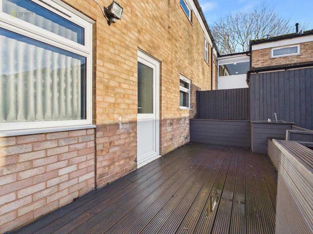 Cam01332g0pr0654still025