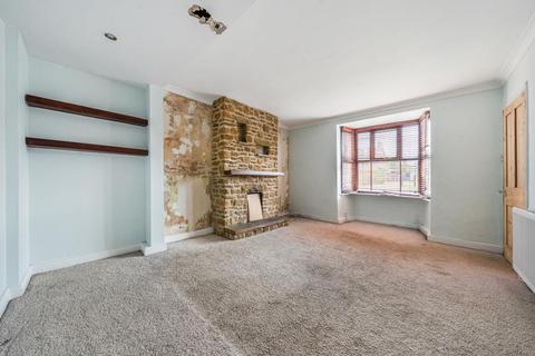 undefined, Kings Sutton,  Oxfordshire,  OX17
