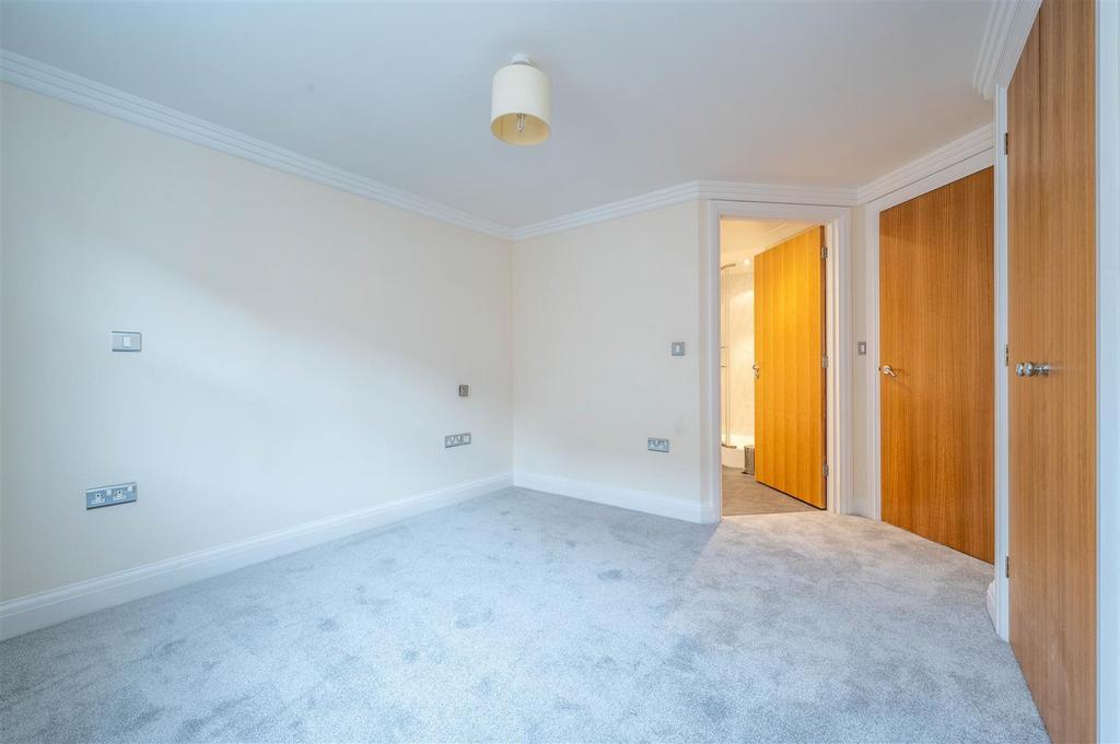 Bedroom.jpg