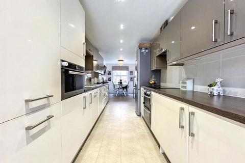 4 bedroom detached house for sale, Eastgate, Houghton Le Spring, Tyne and Wear, DH4 6GX