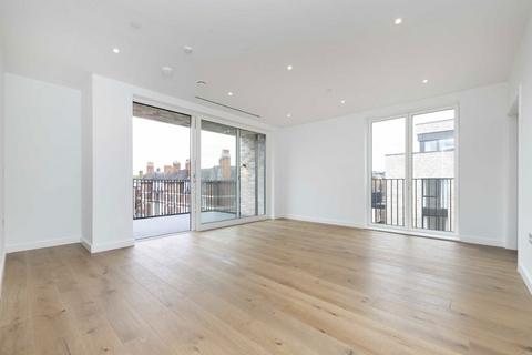 3 bedroom flat to rent, Luton Street, London NW8