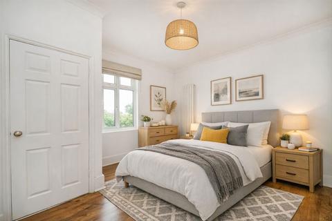 1 bedroom flat for sale, Muswell Road, London N10