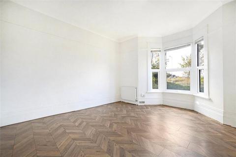 1 bedroom apartment to rent, Hollybush Hill, London E11