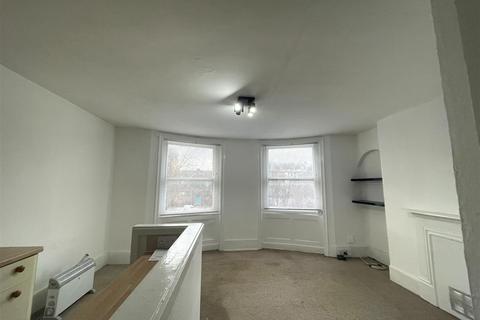 1 bedroom flat to rent, Grand Parade, Brighton