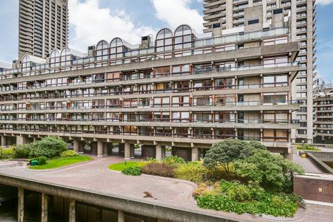 2 bedroom flat to rent, The Cobalt Building, Barbican, London