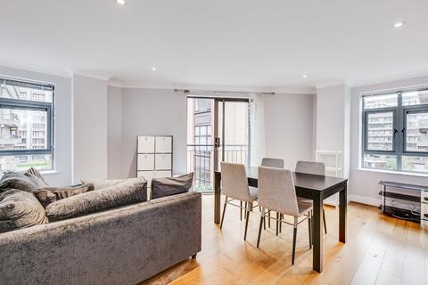 2 bedroom flat to rent, The Cobalt Building, Barbican, London