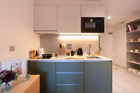Studio to rent, Plot STUDENT OFFER-Couples welcome! at The Rex, 175 Clarence Street Kingston Upon Thames KT1