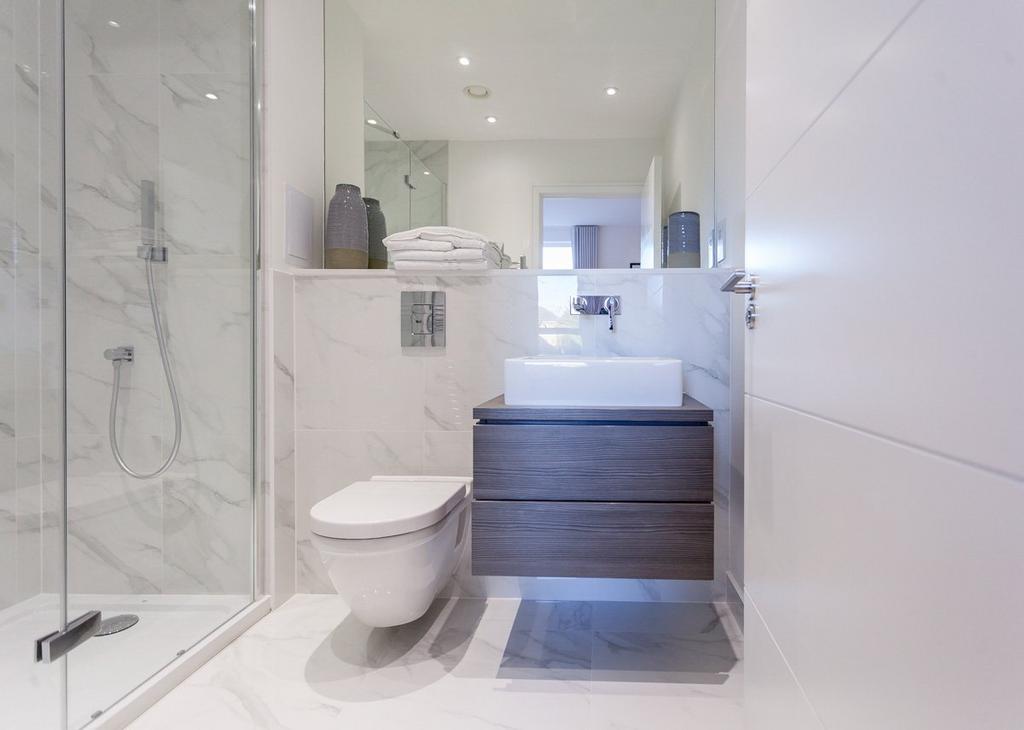 En Suite Bathroom