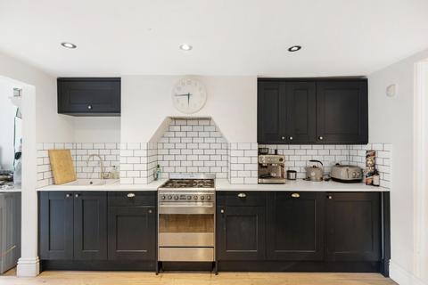 1 bedroom flat for sale, Kildoran Road, London