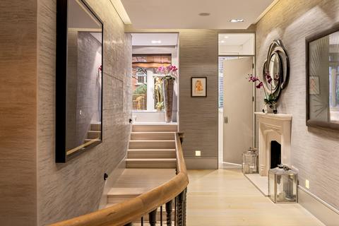 undefined, Rose Square, Fulham Road, London