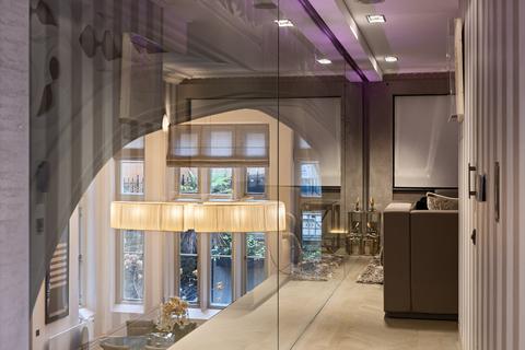 undefined, Rose Square, Fulham Road, London