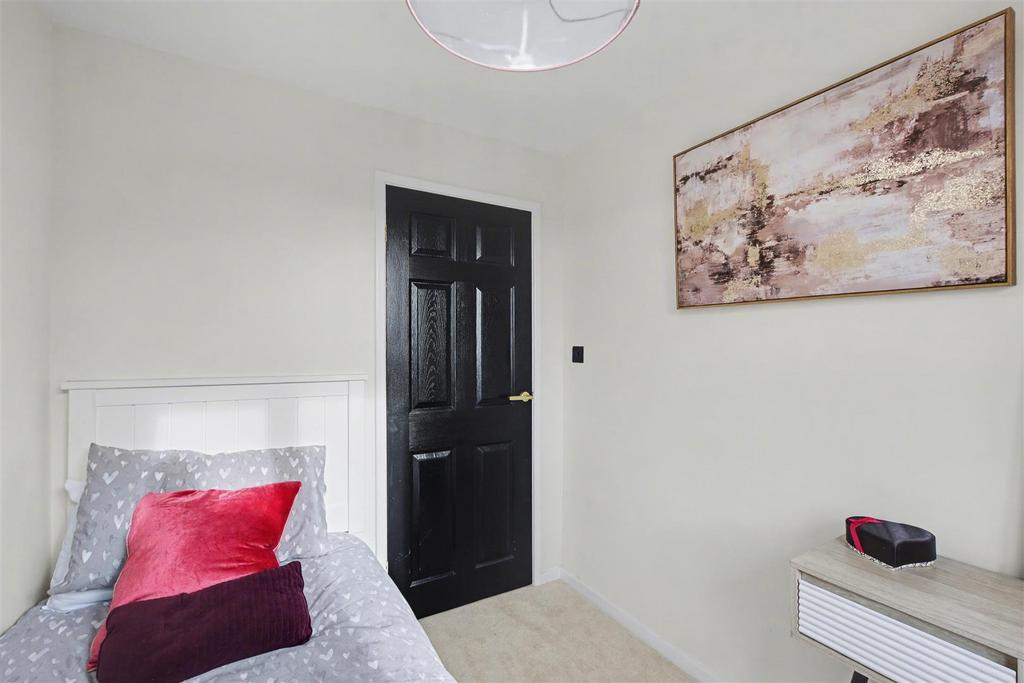 Bedroom 3 2.jpeg