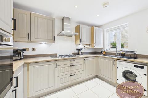 2 bedroom terraced house for sale, Roberts Road, Silverstone, NN12 8WF