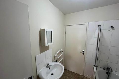1 bedroom flat to rent, Dudley Road, Wolverhampton WV2