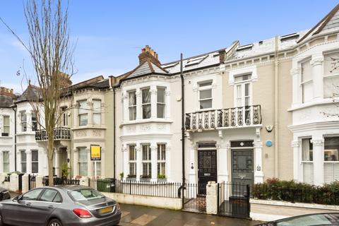 5 bedroom terraced house to rent, Winchendon Road, London
