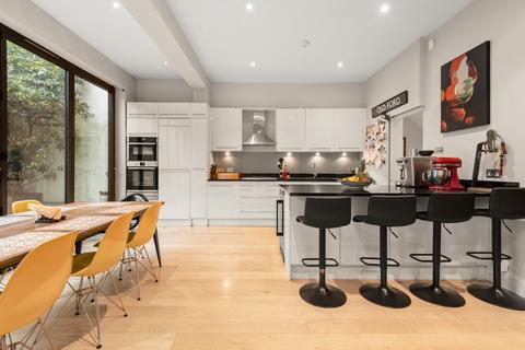 undefined, Winchendon Road, London