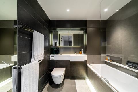 1 bedroom flat for sale, Riverlight Quay, London