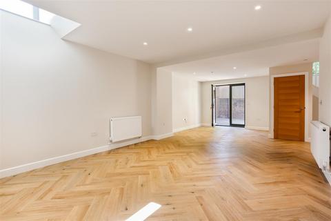 3 bedroom semi-detached house for sale, High Street, Ewell, Epsom