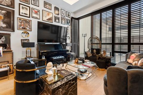 3 bedroom flat for sale, Lillie Square, London