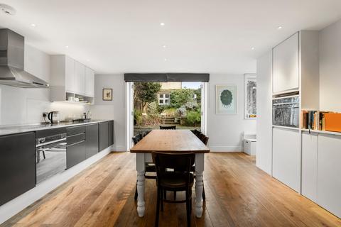 5 bedroom end of terrace house to rent, Rochester Square, London
