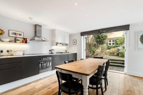 5 bedroom end of terrace house to rent, Rochester Square, London