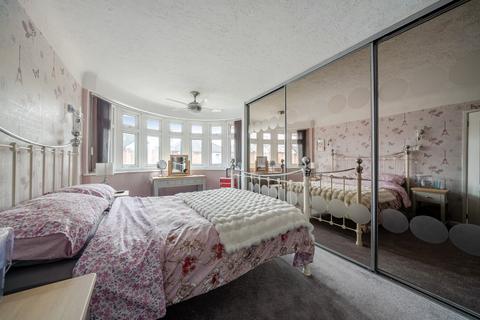 undefined, Grove Road, Shirley, Southampton, Hampshire, SO15