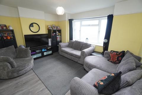 3 bedroom semi-detached house for sale, Bookerhill Road, High Wycombe HP12