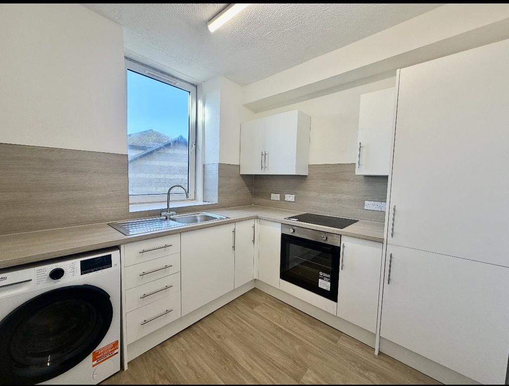 150 Kitchen