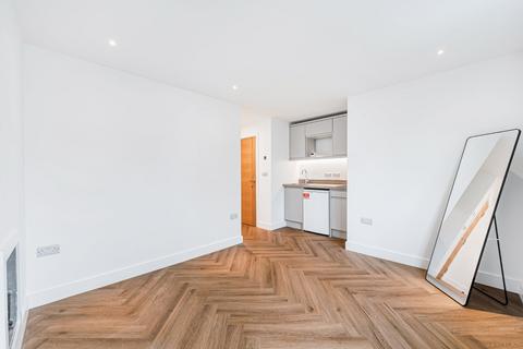 undefined, Ellesmere Road, London