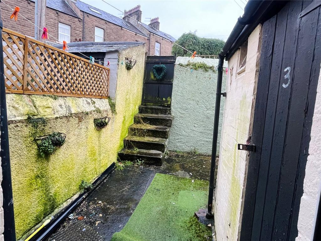 Rear Yard