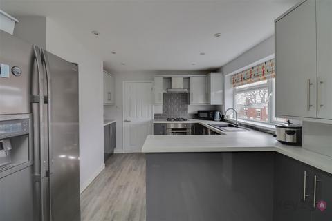 2 bedroom semi-detached house for sale, Kirkcroft Lane, Killamarsh, Sheffield, S21