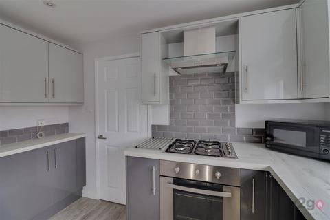 2 bedroom semi-detached house for sale, Kirkcroft Lane, Killamarsh, Sheffield, S21