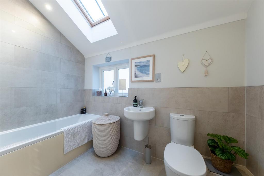 Charlton- 14 Stretton Green-038.jpg
