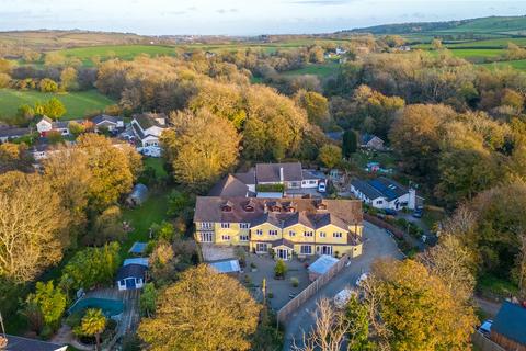16 bedroom detached house for sale, St. Florence, Tenby, Pembrokeshire, SA70