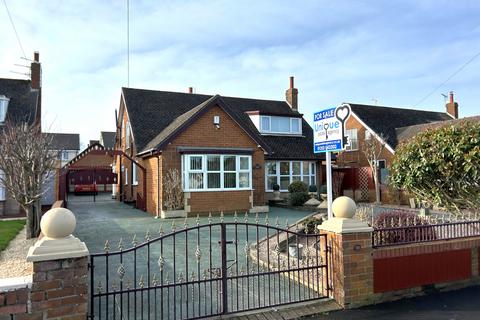 4 bedroom bungalow for sale, Heyhouses Lane,  Lytham St. Annes, FY8